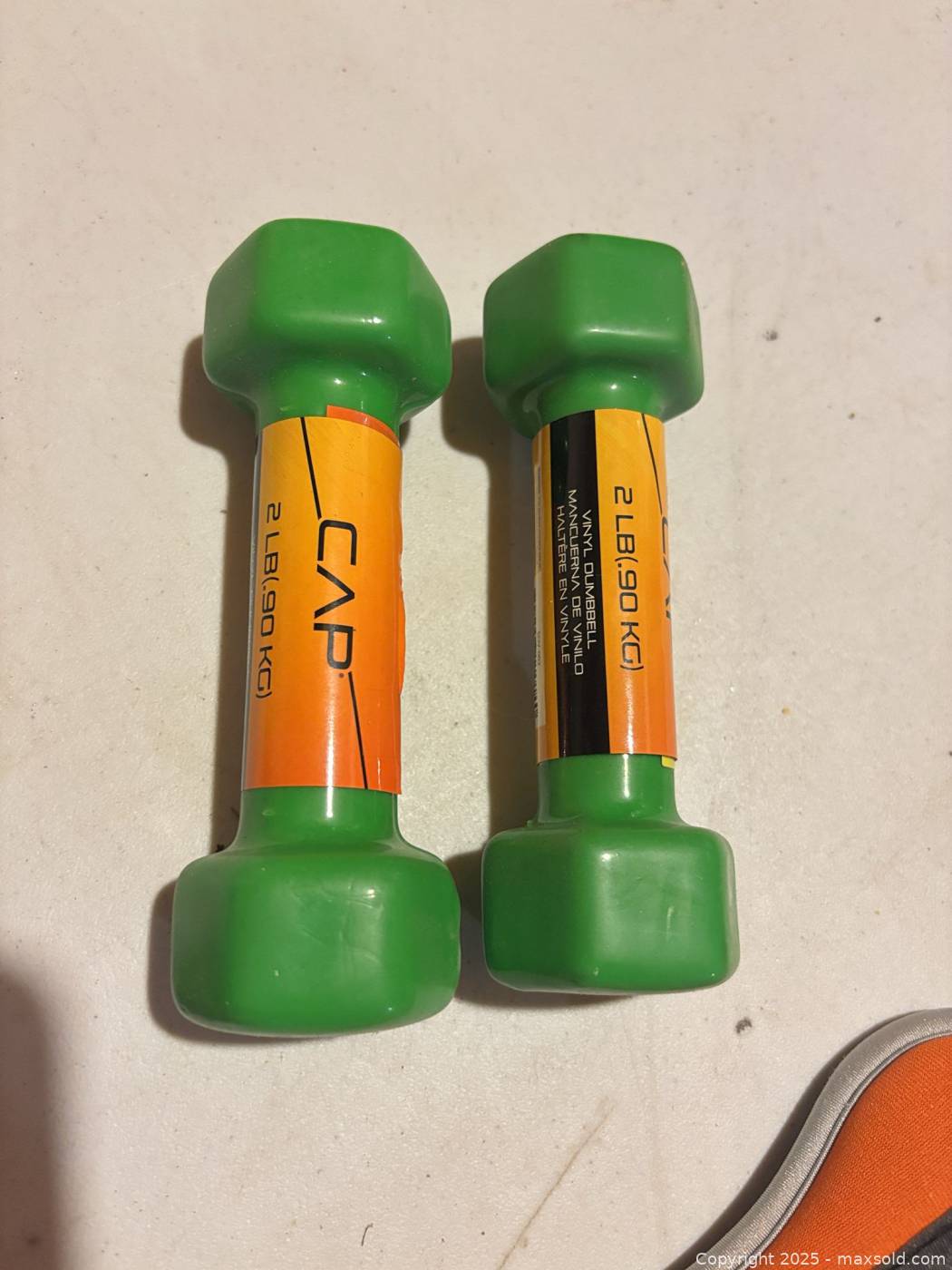 CAP 2 lb dumbbells and Tempo strap weights | Maxsold