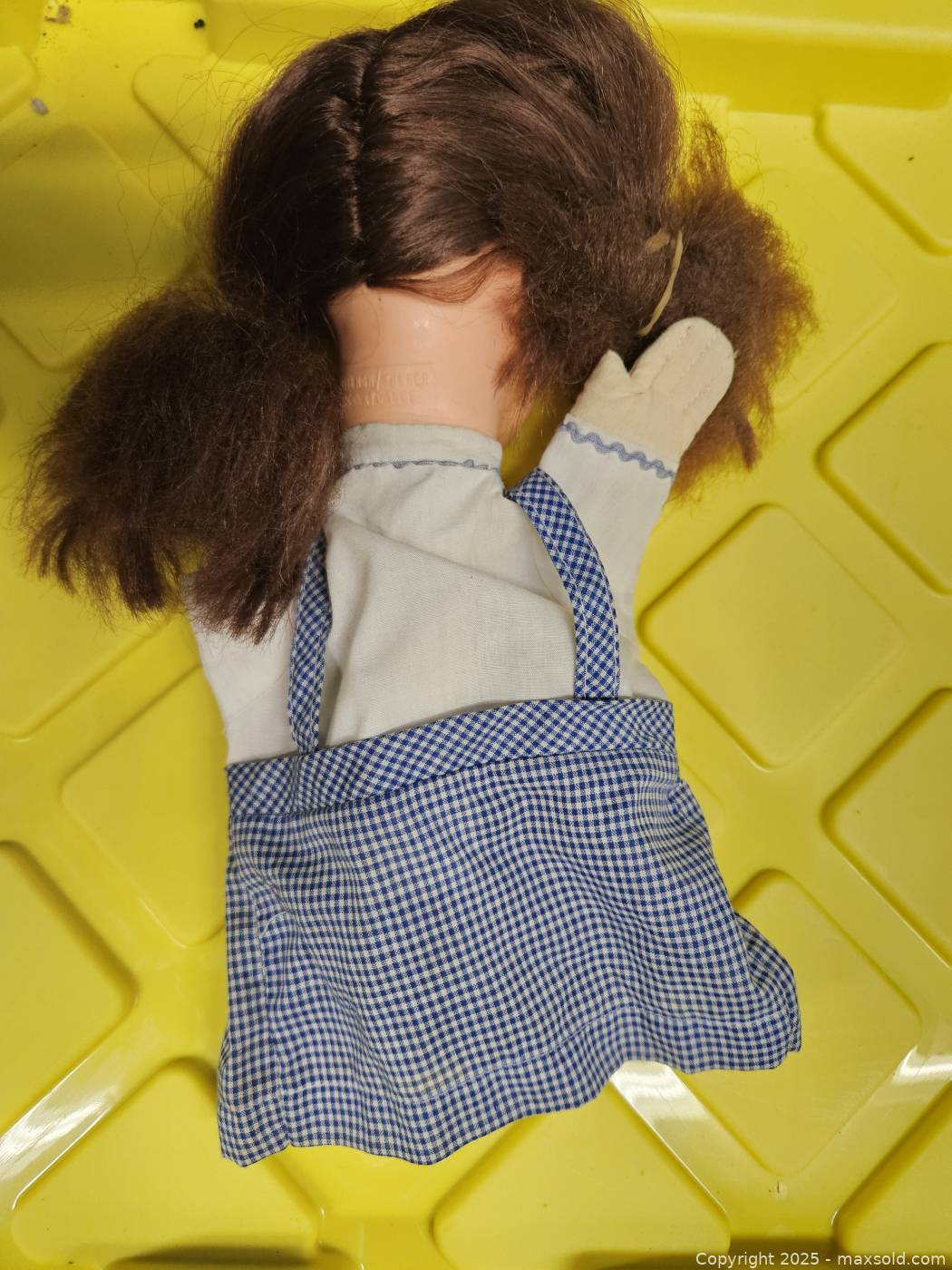 Dorothy cloth hand puppet 1988 | Maxsold