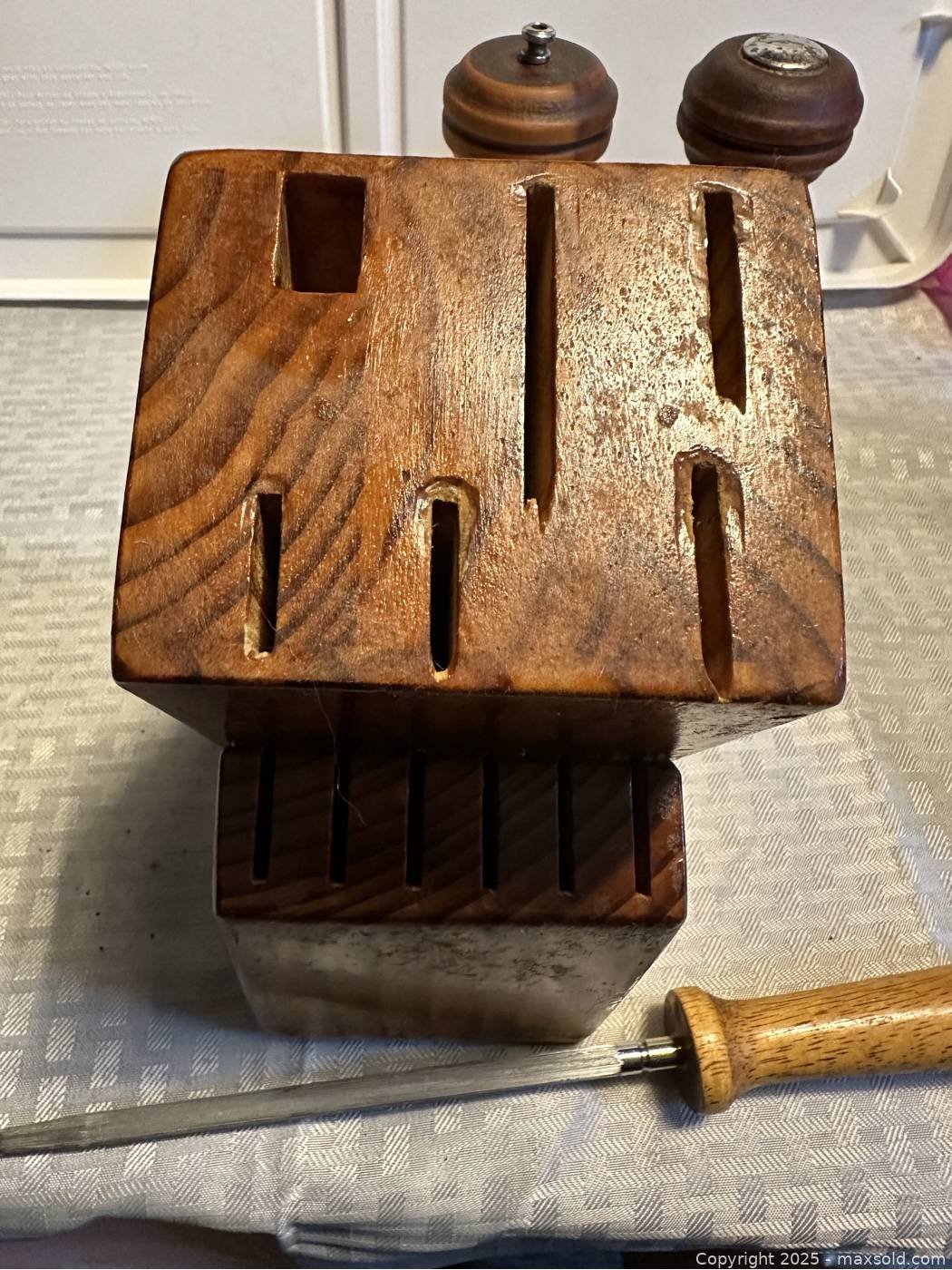 Wood Pepper Grinder, Salt Shaker, Knife Block With Sharpener, Rabbit ...