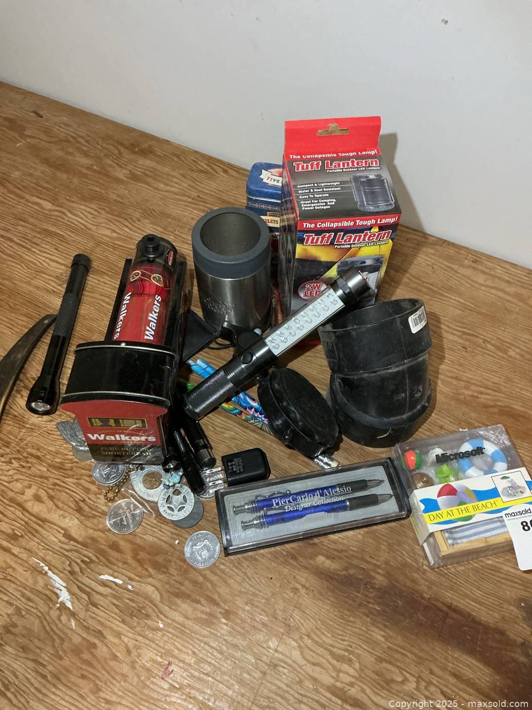 Flashlights, LED Lanterns, Pen Set, Tokens, Coors Holder, Tin | Maxsold