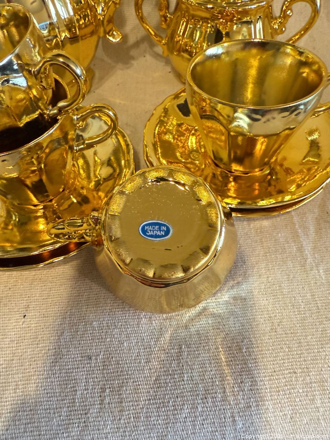 Luster Tea Set Japanese gold-luster porcelain tea set 15-pc | Maxsold