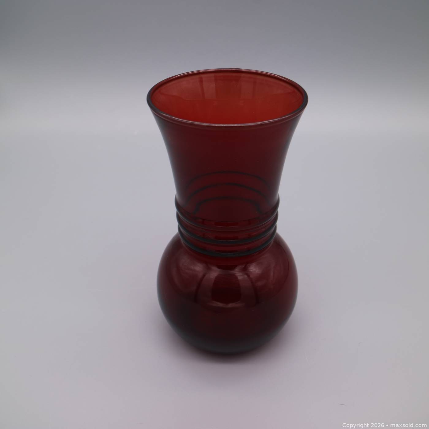 4 Anchor Hocking ruby red ribbed glass vases | Maxsold
