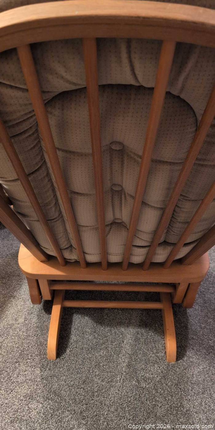 Maple Ridge Rocking Chairs Maple glider rocking chair with cushions | Maxsold