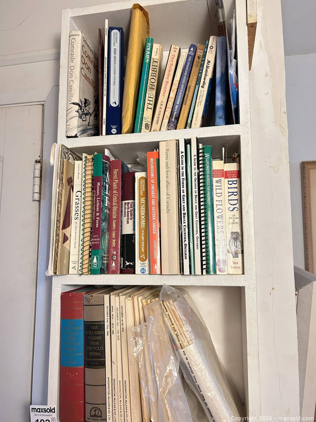Books including Tolkien, Heyer, nature guides | Maxsold