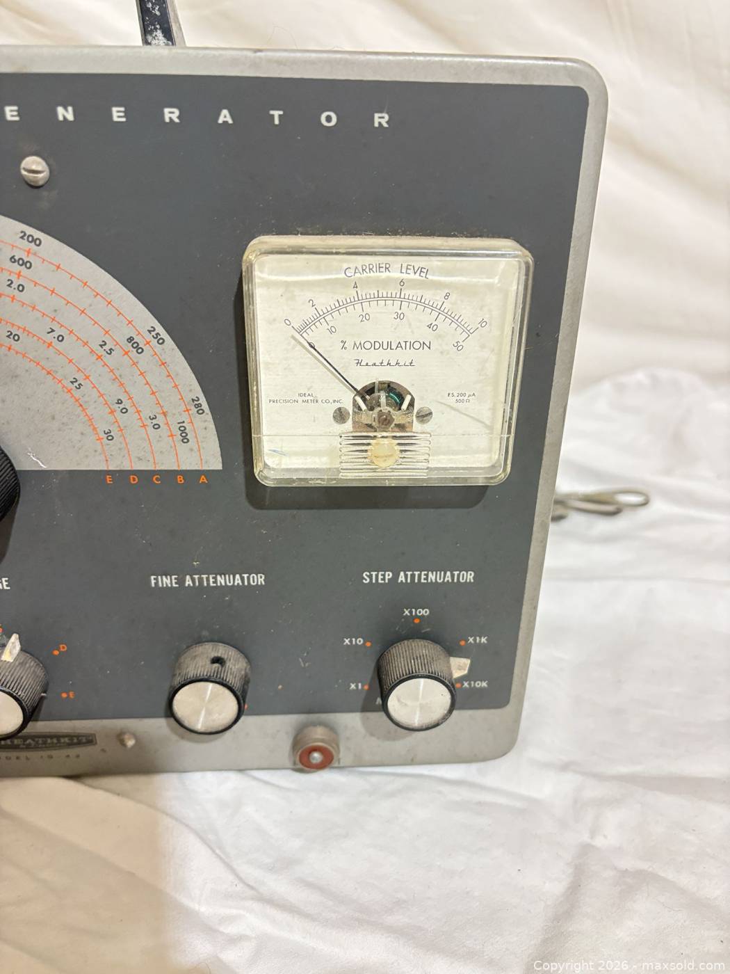 Lab Ig Heathkit IG-42 laboratory generator | Maxsold