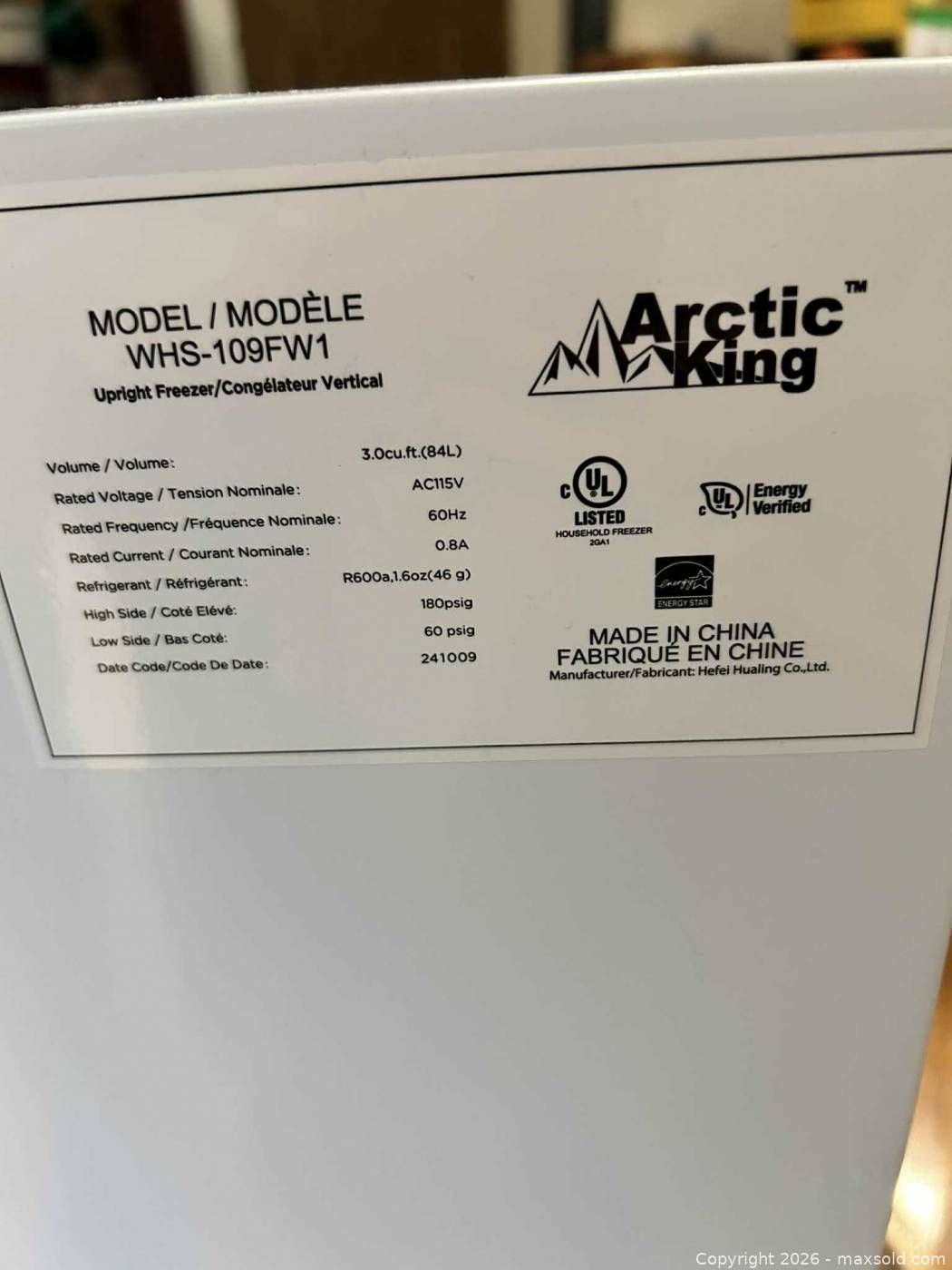 Arctic King 3.0 cu ft Upright Freezer | Maxsold