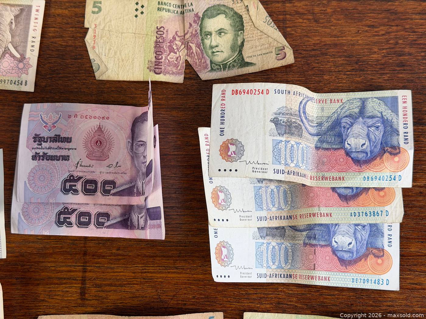 15 Vintage International Banknotes | Maxsold