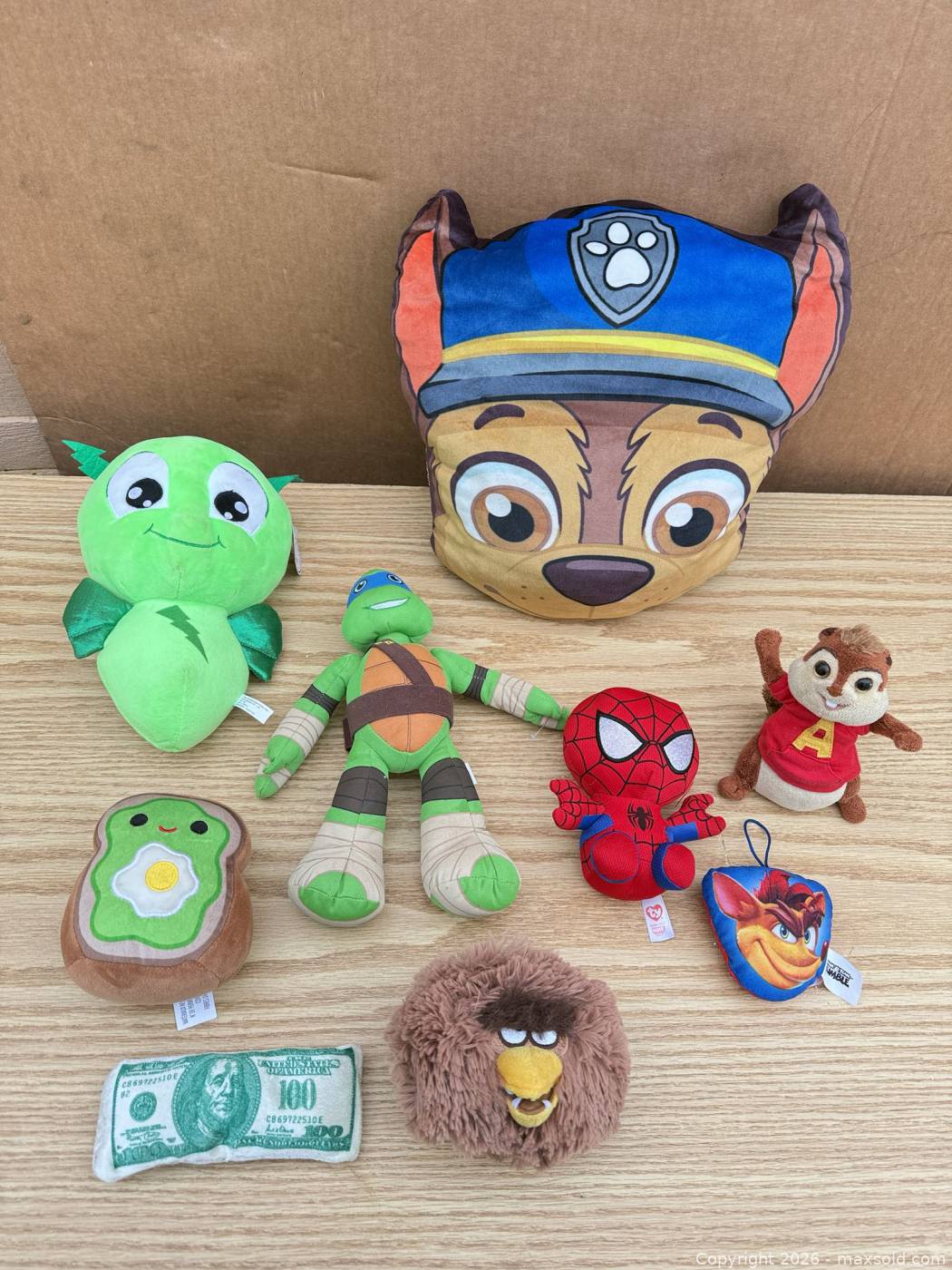 9 licensed character plush toys | Maxsold