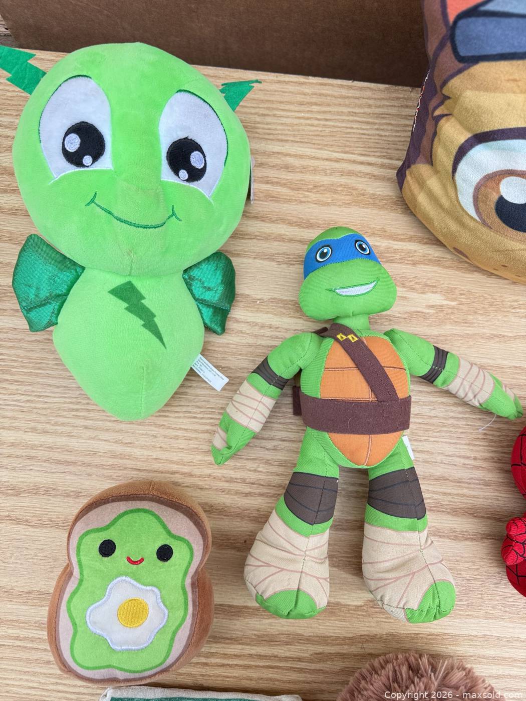 9 licensed character plush toys | Maxsold