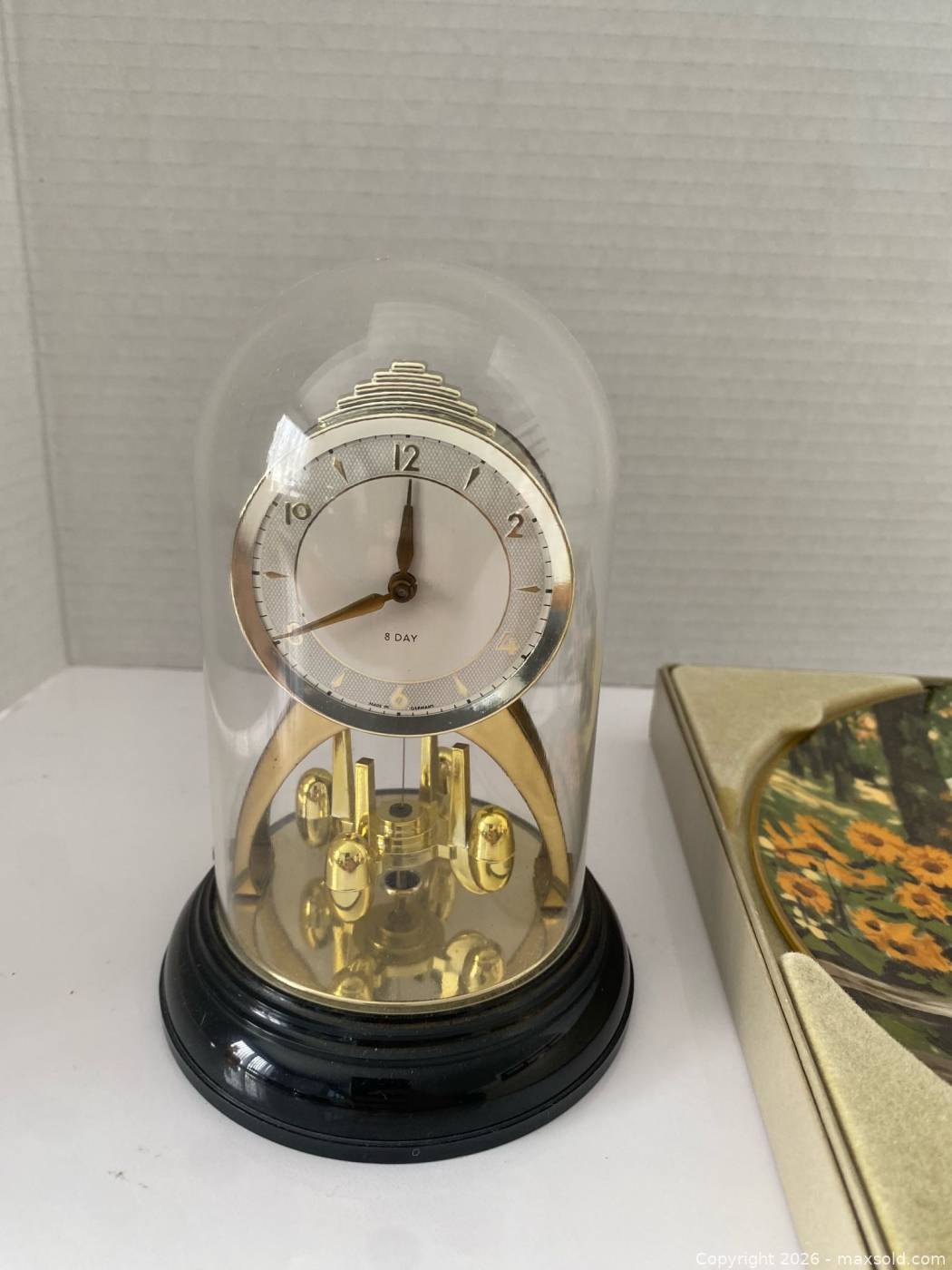 Coalport Anne of Green Gables plate and dome anniversary clock | Maxsold