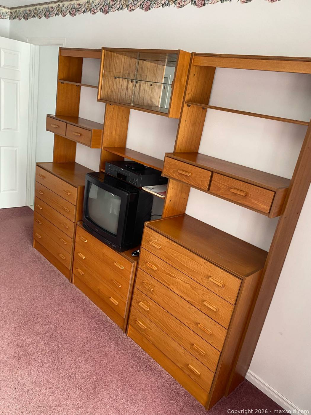 Modular wood veneer wall unit with drawers | Maxsold