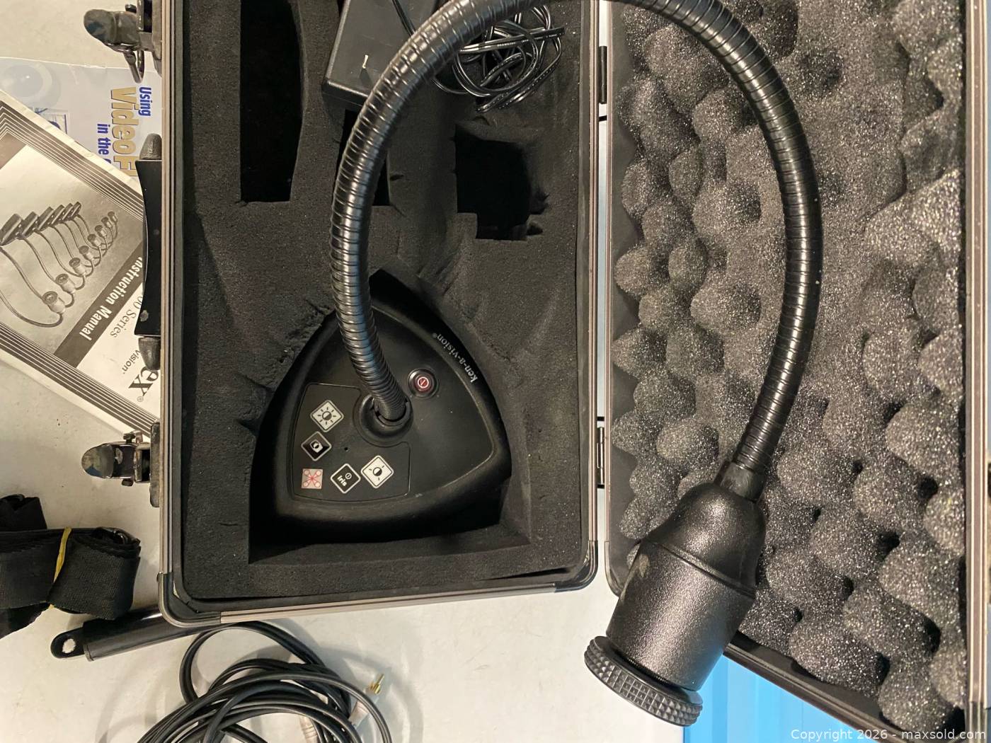 Ken Computers Camera Ken-A-Vision Video Flex 7000 Series document camera with case, cables ...