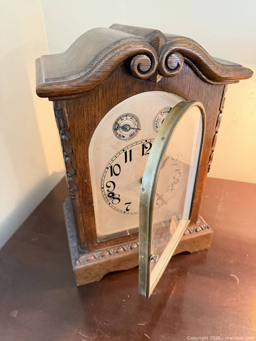 Antique wood mechanical mantel clock | Maxsold