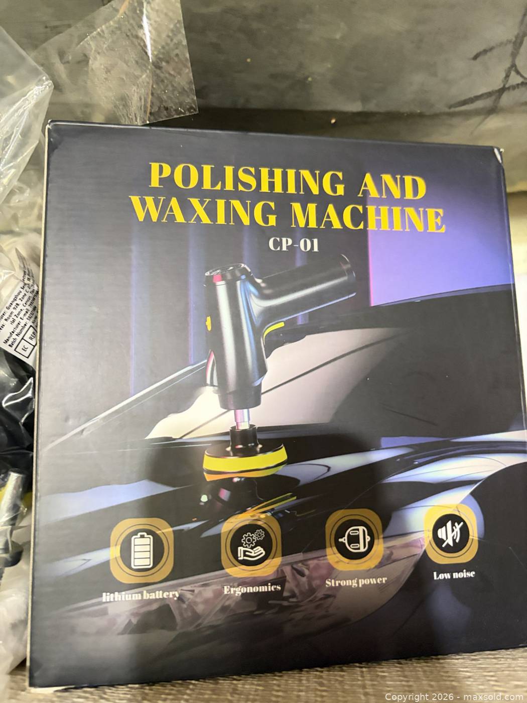 Polishing and waxing machine with covers | Maxsold