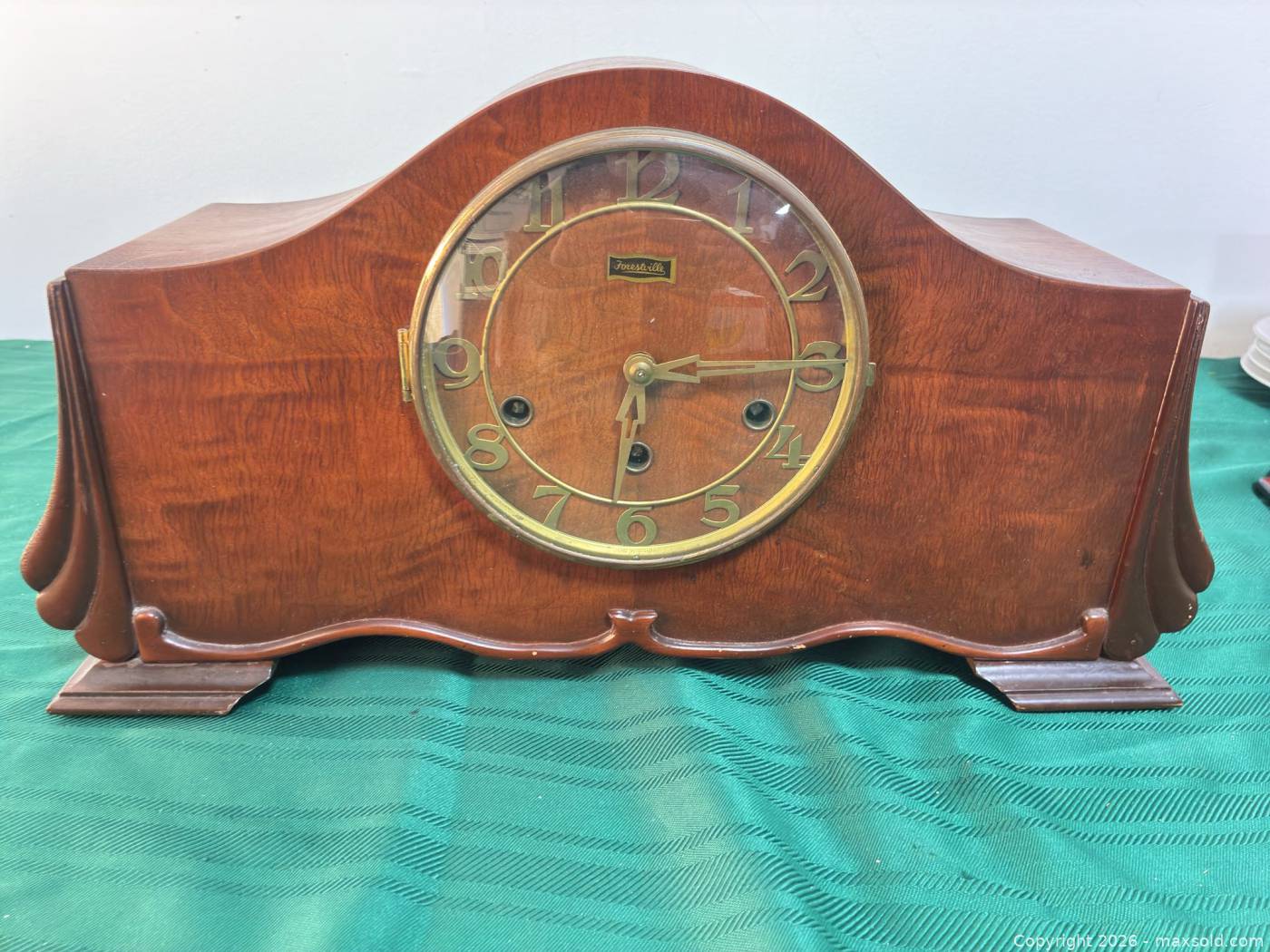 Forestville 8-Day Mechanical Mantel Clock | Maxsold