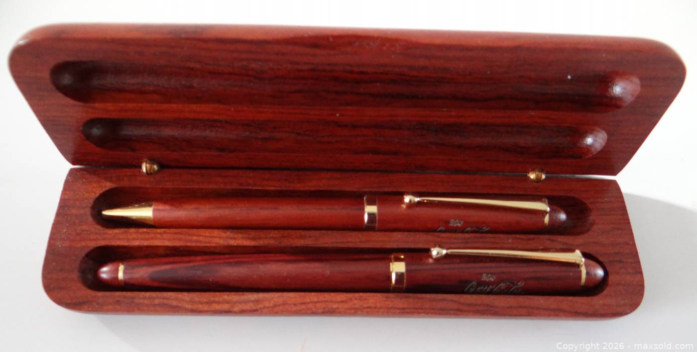 Coca-Cola Fountain & Ballpoint Pens with Wooden Case | Maxsold