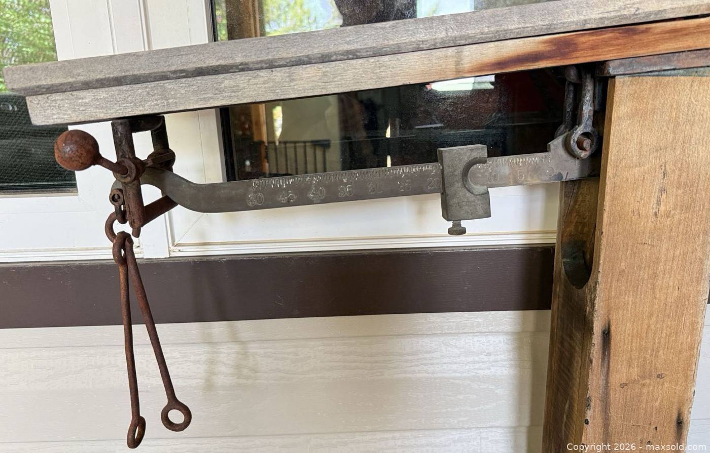 Buffalo Scale Co. platform beam scale | Maxsold