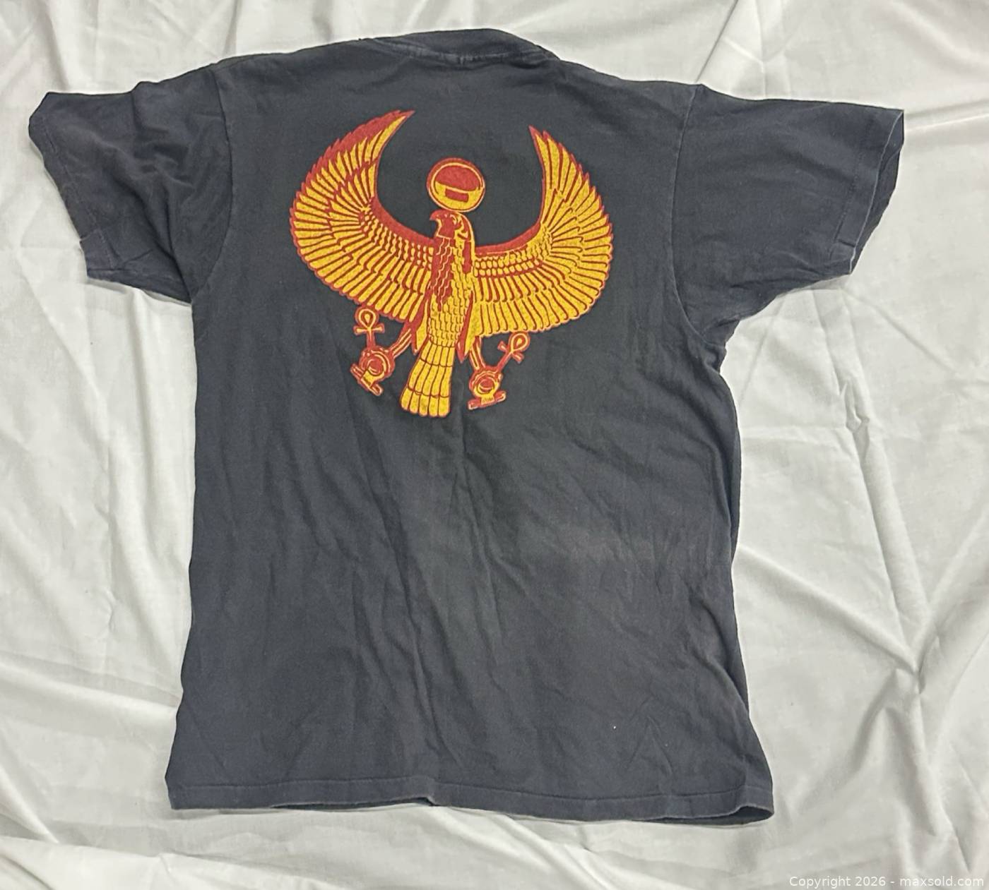 Vintage Earth Wind & Fire 81-82 World Tour T-Shirt | Maxsold