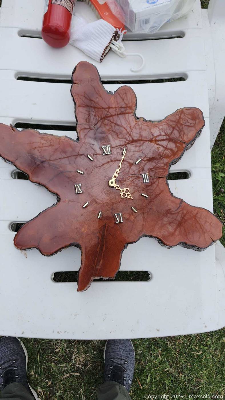 Live edge wood slab wall clock | Maxsold