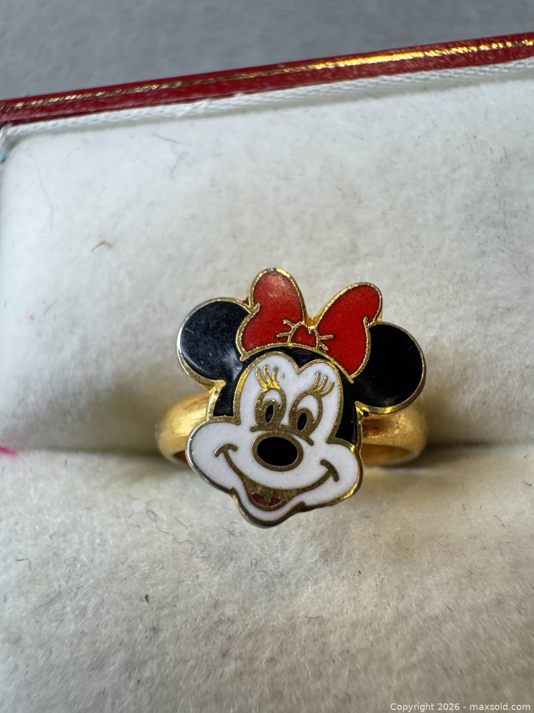 Minnie Mouse enamel adjustable ring with box | Maxsold