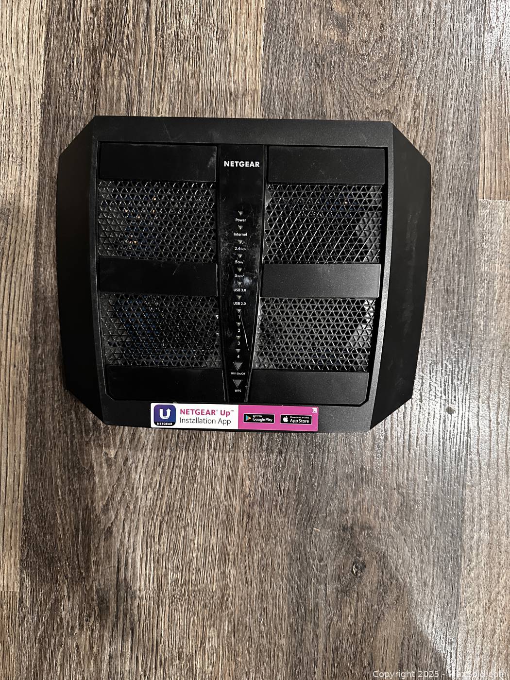 NETGEAR Nighthawk X6S Smart Wi-Fi Router (R8000P) AC4000 Tri-band | Maxsold